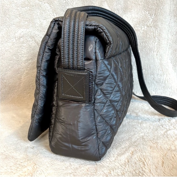 Chanel Coco Cocoon Quilted Puffer Messenger Bag - Picture 8 of 17